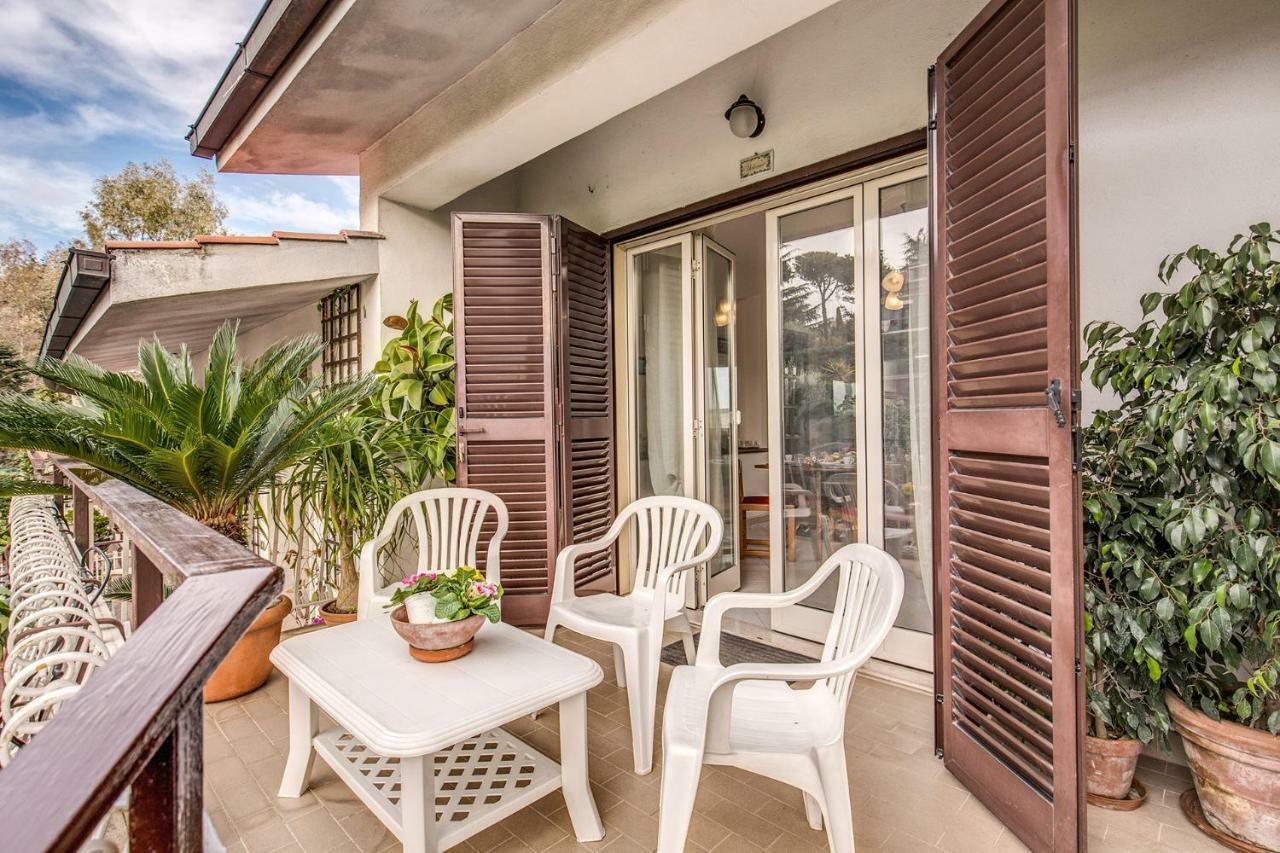 Residence Antica Via Ostiense. Acilia Exterior photo
